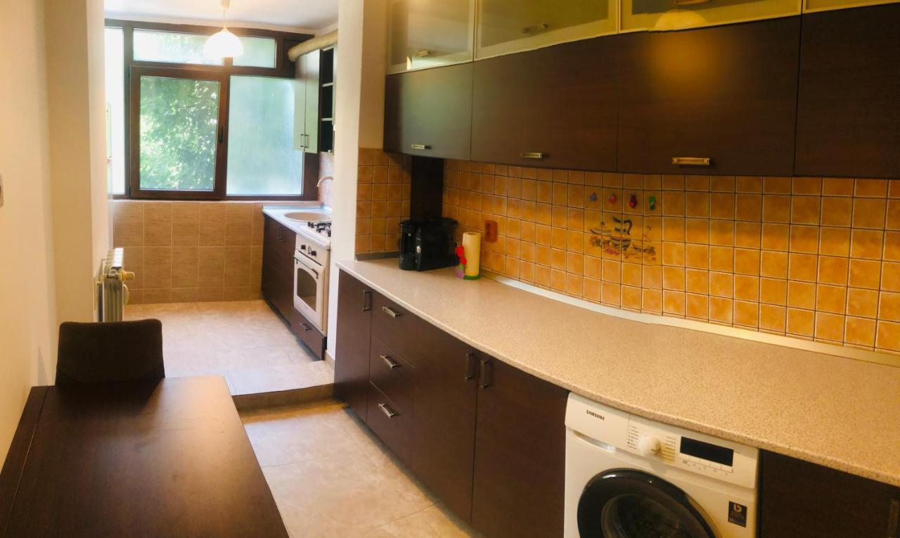 Bucharest Apartment Near The Center, Subway, Mall And Park Buitenkant foto